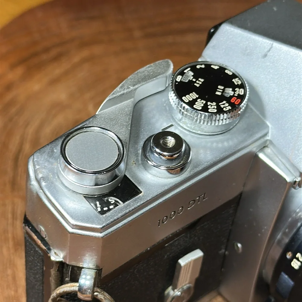 MAMIYA/SEKOR 1000 DTL 35mm SLR Camera with 55mm f/1.8 Lens